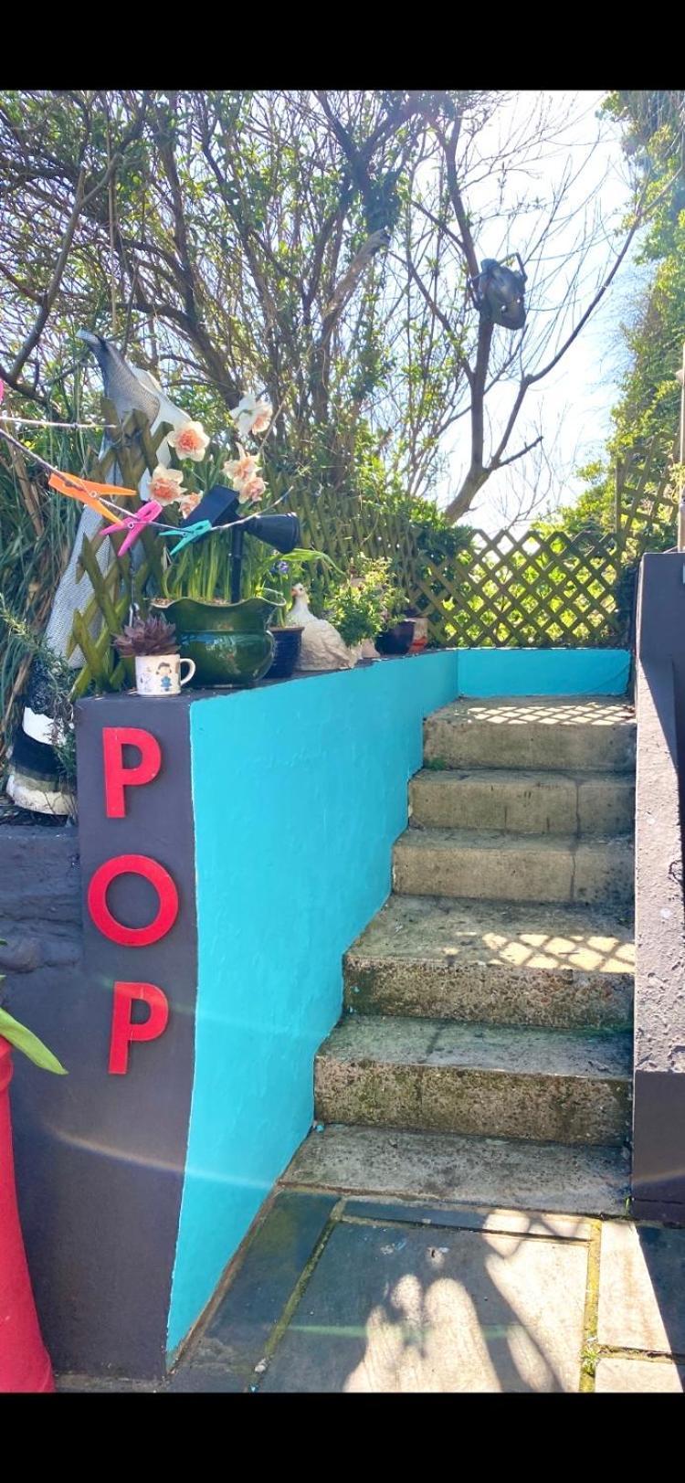 Pop Art Pad Heart Of Old Town With Parking! Apartment Hastings Exterior photo